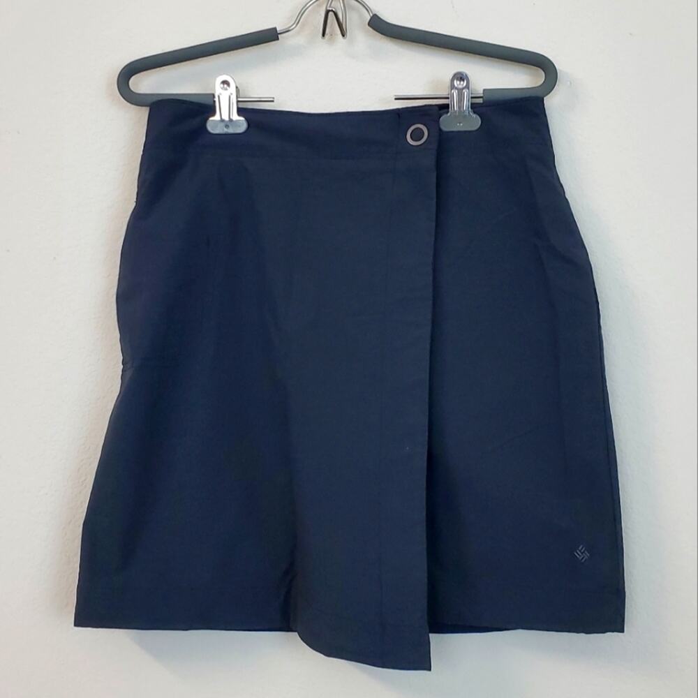 Columbia Omni-Shield skirt sz 6